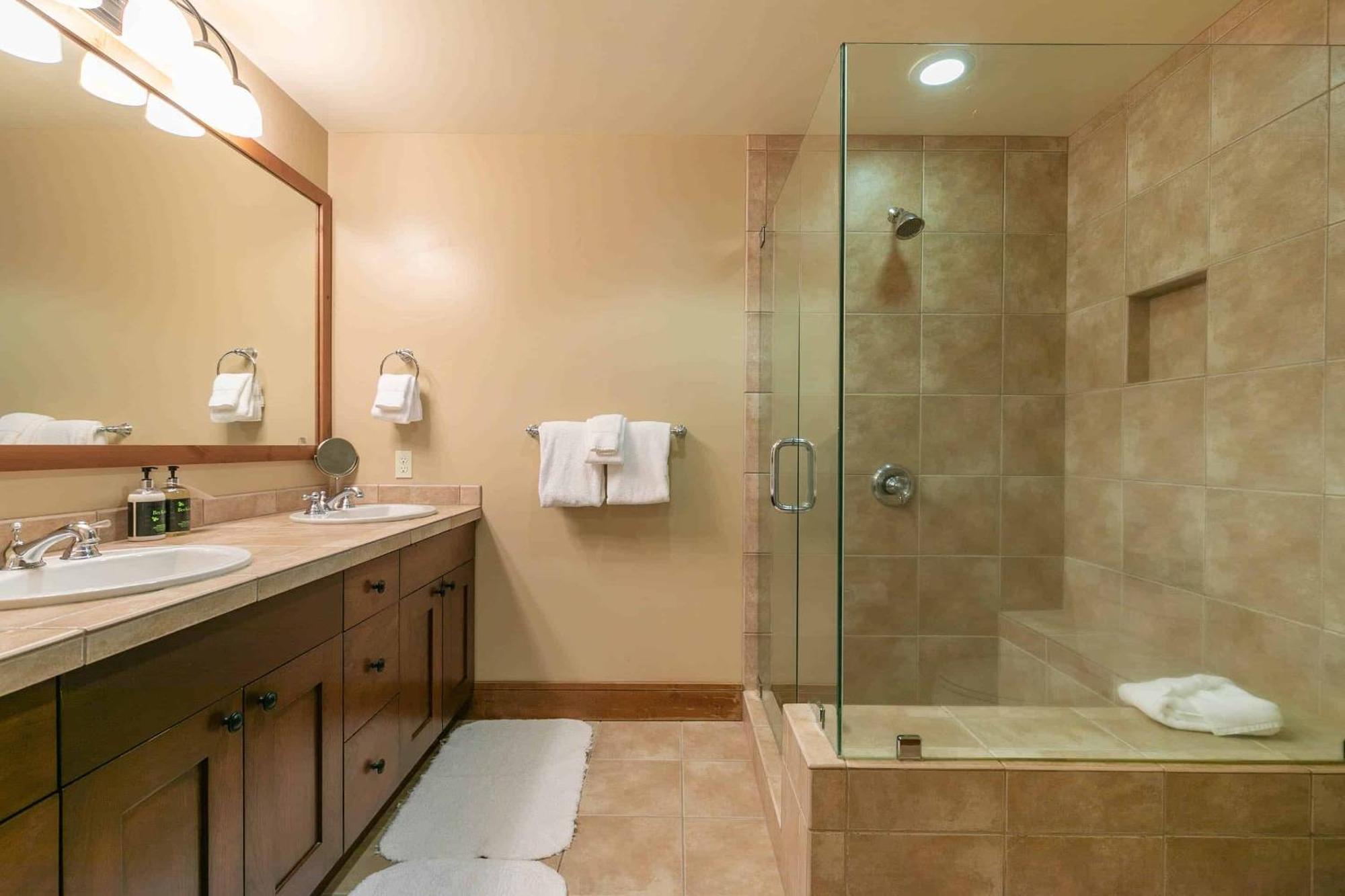 Catamount Lodge 301 By East West Hospitality Truckee Εξωτερικό φωτογραφία